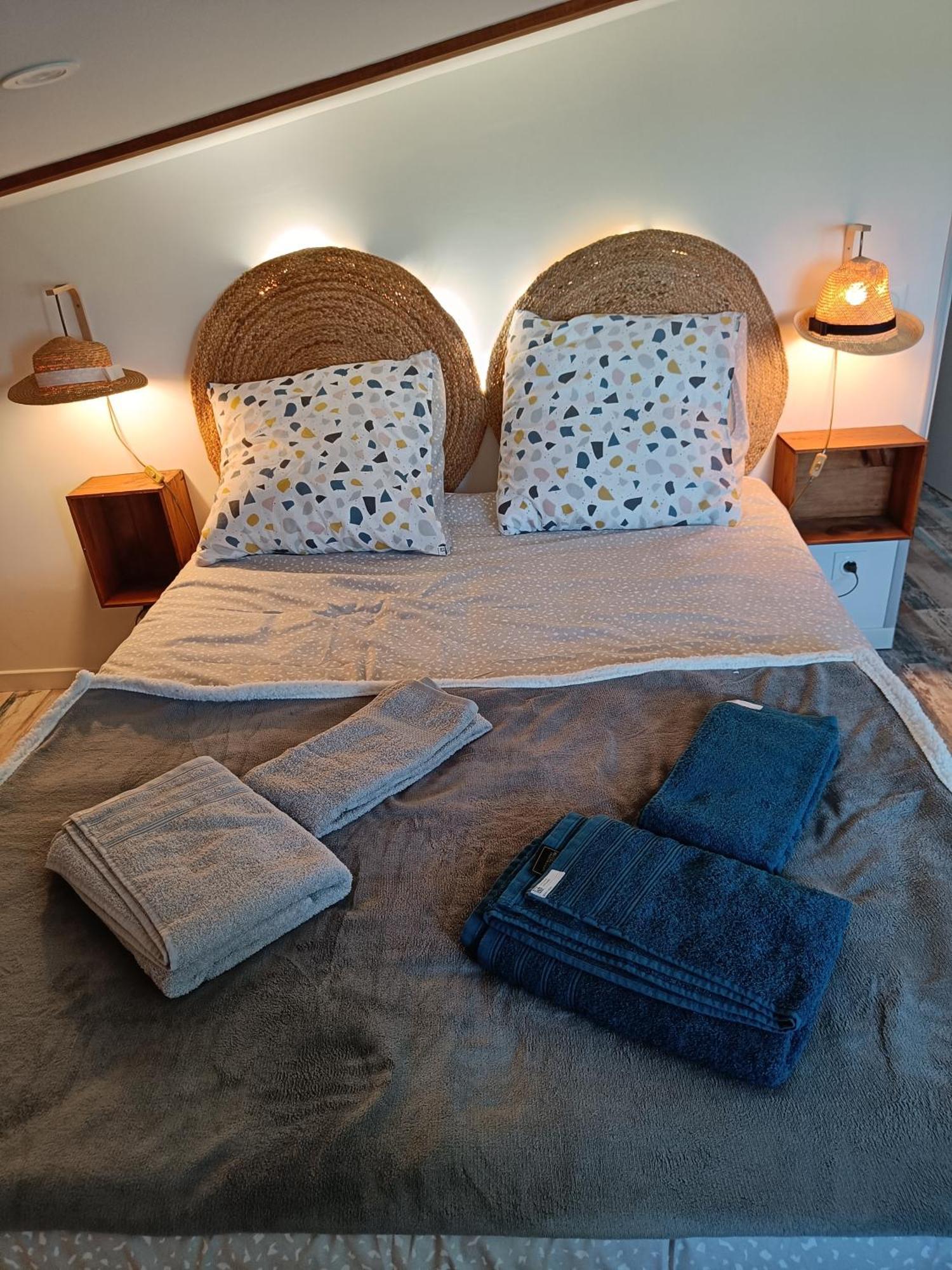 Domaine De La Pirouette Apartment Arvert Room photo